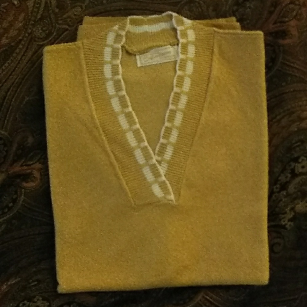 Vintage NOS 50's Fashioned by Antron Gold Sweater